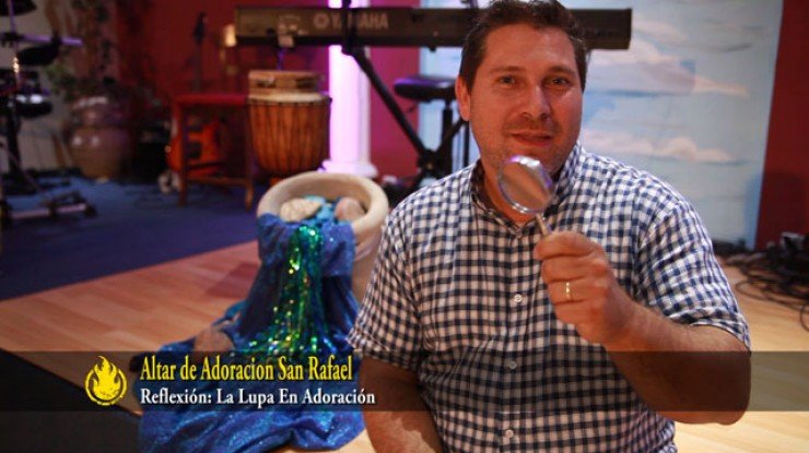 La Lupa En Adoración (Magnificale)