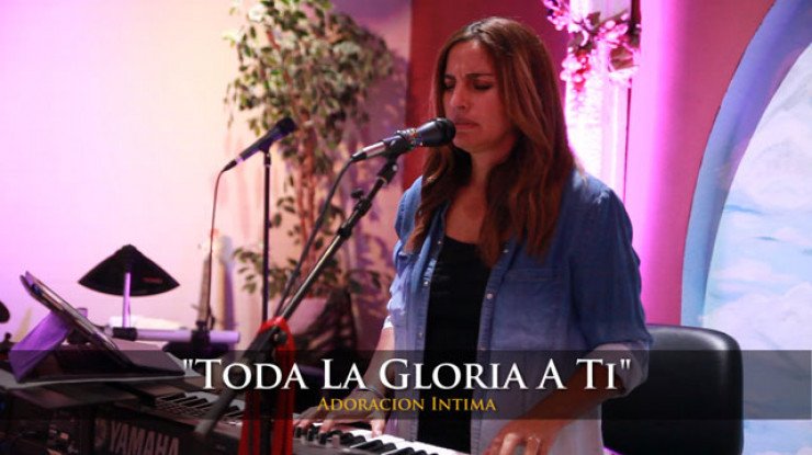 Toda La Gloria A Ti || Doriana Goins (Altar de Adoración)